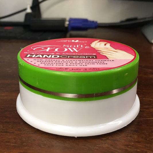Hand cream tested on real people with 100% visible results in 4 days